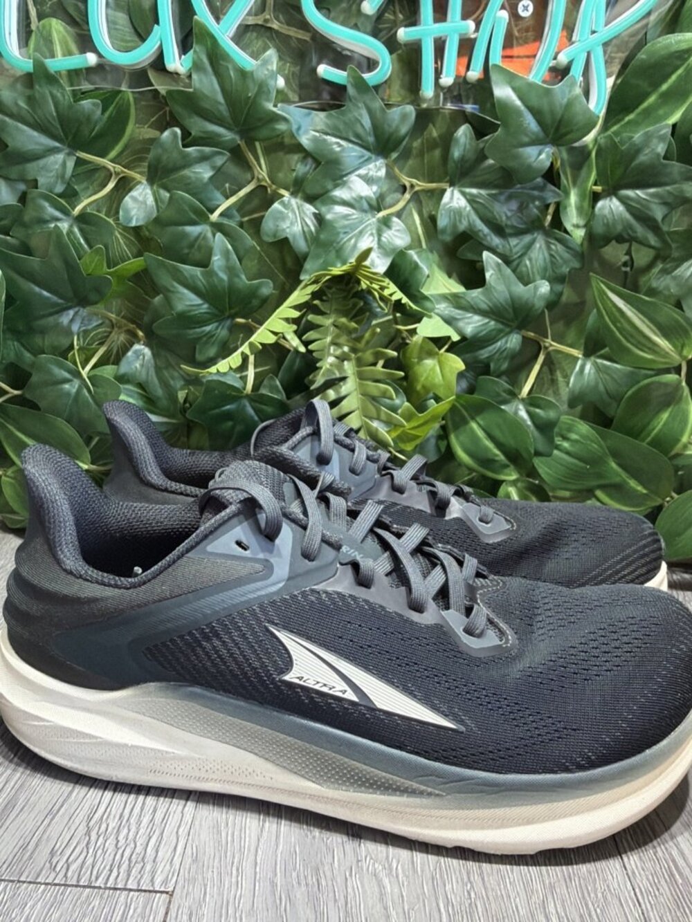 Altra Torin 8 Women’s Size 10 AL0A85QF010 ‘Black/white’ FootShape Running Shoes